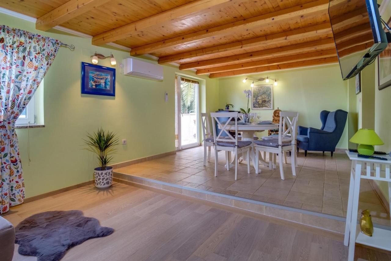 Isabela Διαμέρισμα Mali Lošinj Εξωτερικό φωτογραφία