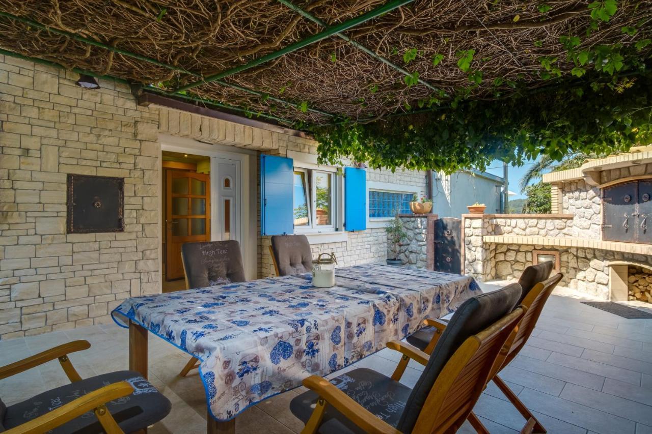Isabela Διαμέρισμα Mali Lošinj Εξωτερικό φωτογραφία